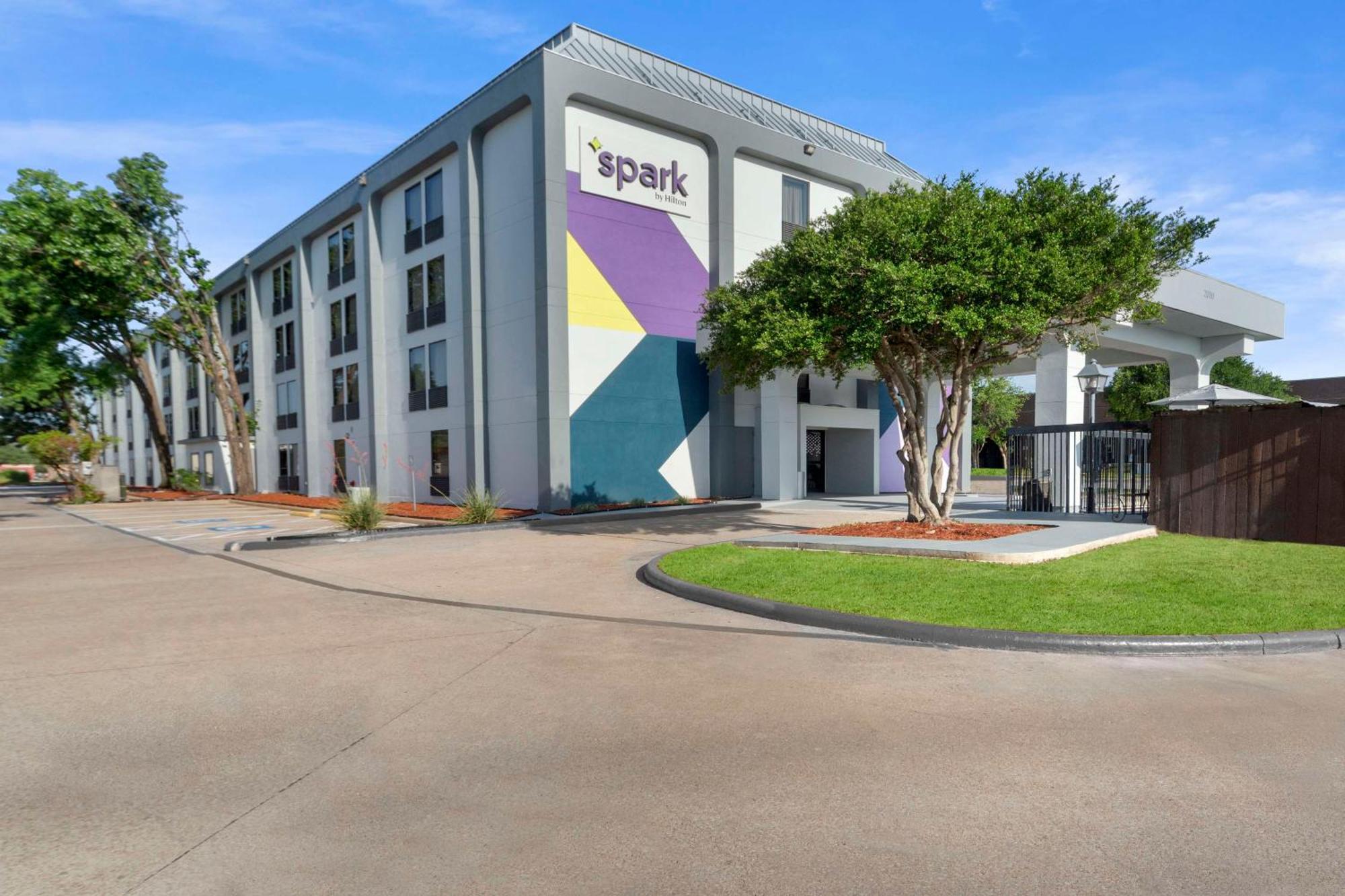 Spark By Hilton Grand Prairie Exterior foto